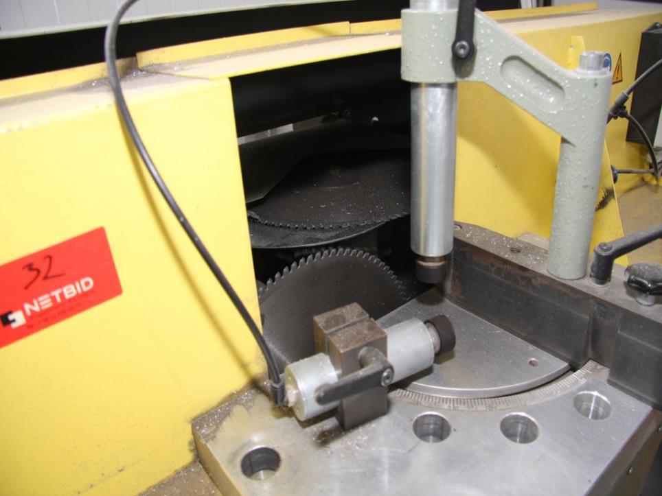 Máquinas de fabrico de janelas-2